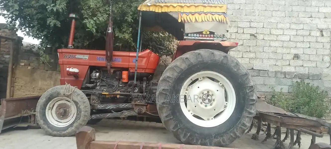 Fiat 640 Agricultural Tractor - Robust Farming Equipment