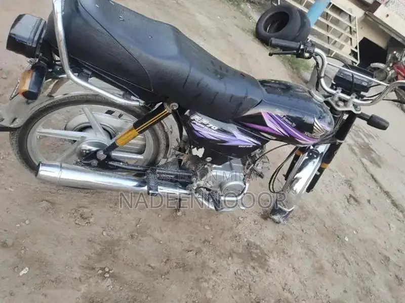Classic CD 70 Motorcycle - Well-Maintained Bike in Good Condition