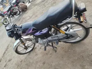 Classic CD 70 Motorcycle - Well-Maintained Bike in Good Condition