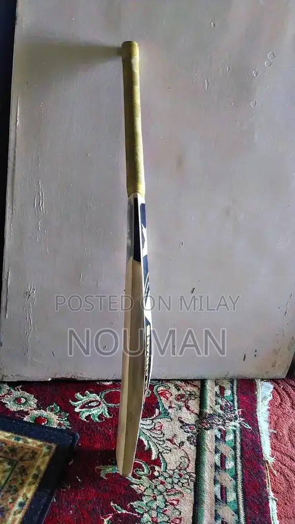 Hard Ball Cricket Bat - Lahour Qanandar Special Edition