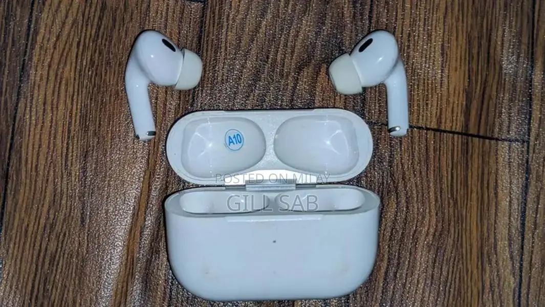 Portable Wireless Earbuds with Long Battery Life and Clear Call Qualit