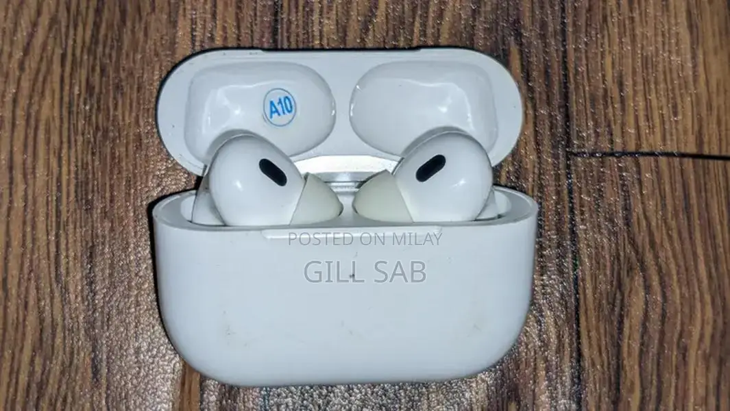 Portable Wireless Earbuds with Long Battery Life and Clear Call Qualit