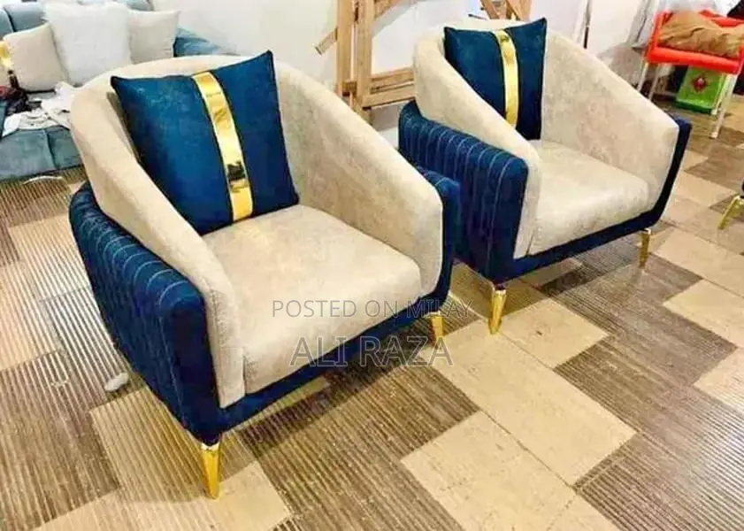Luxury Room Chairs: Elegant Comfort and Modern Design