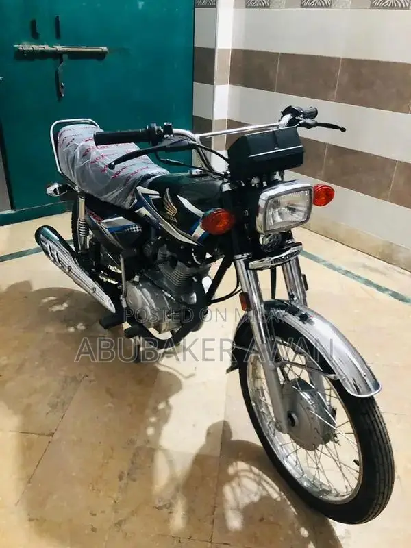 CG125 Brand New Motorcycle - Excellent Condition