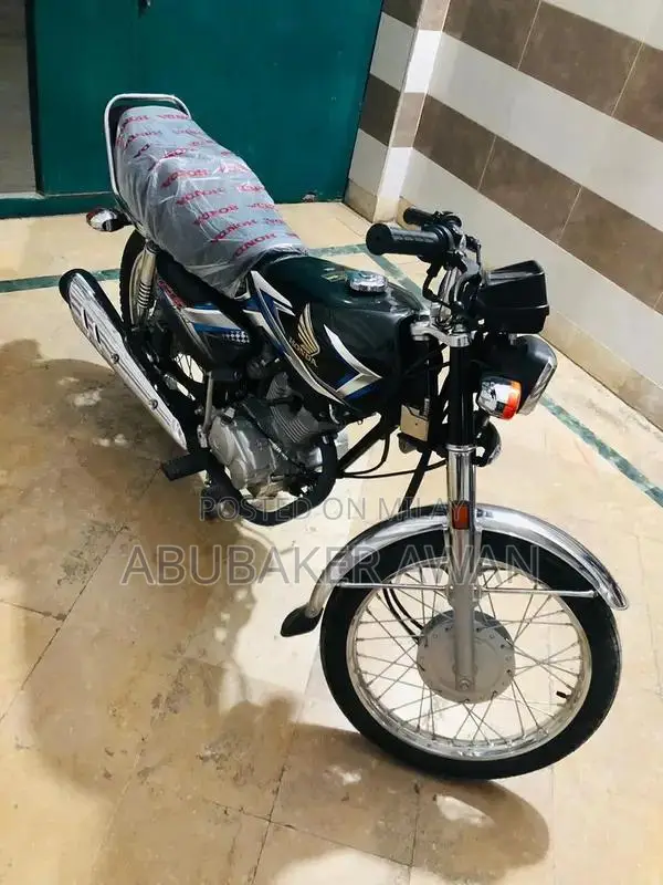 CG125 Brand New Motorcycle - Excellent Condition