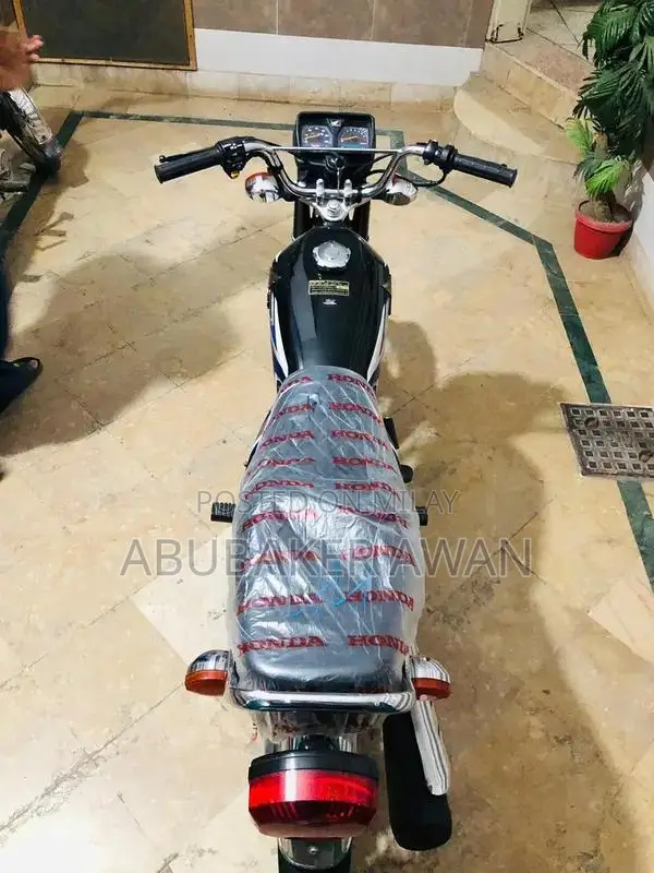 CG125 Brand New Motorcycle - Excellent Condition