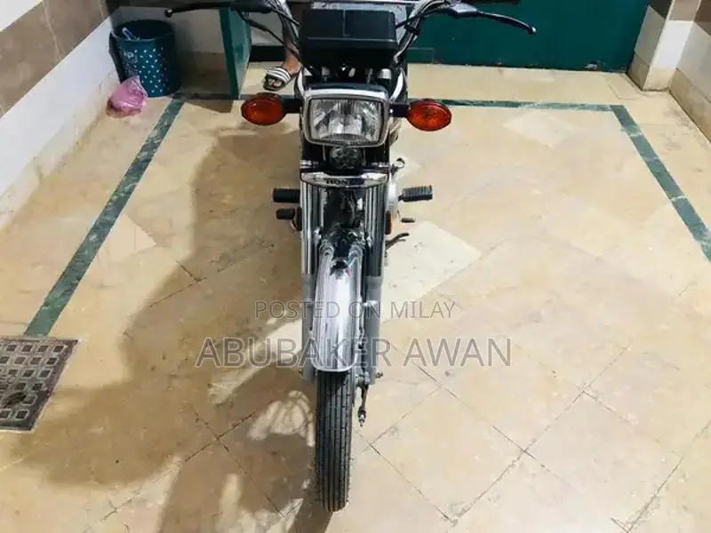 CG125 Brand New Motorcycle - Excellent Condition