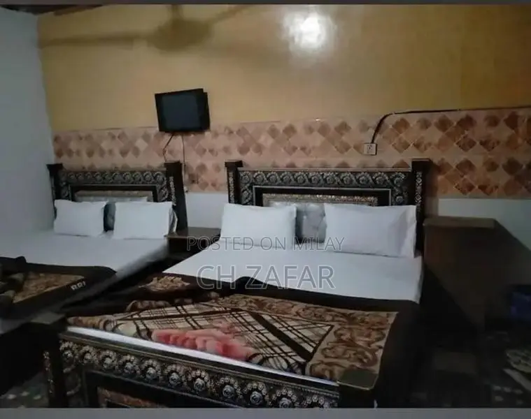 Hajvery Palace Hotel Accommodation with Air Conditioning