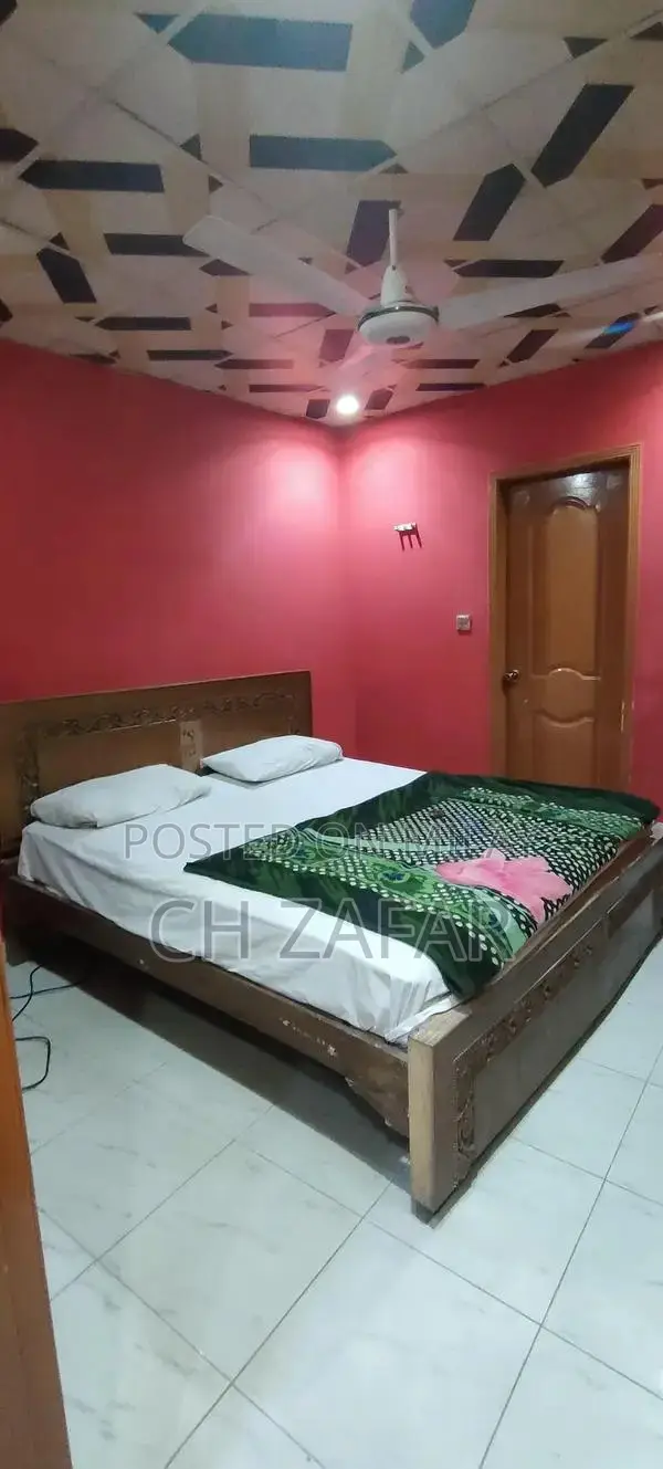 Hajvery Palace Hotel Accommodation with Air Conditioning