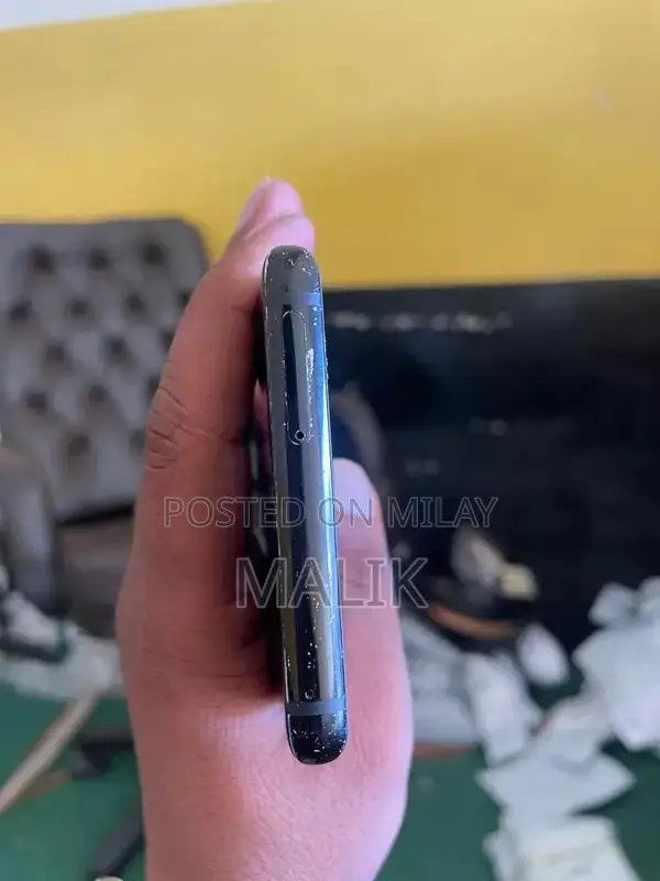 Galaxy Note 8 Smartphone with 6GB RAM and 64GB Storage