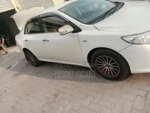 Toyota Corolla GLI Sedan - Well-Maintained Reliable Compact Car