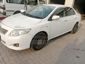 Toyota Corolla GLI Sedan - Well-Maintained Reliable Compact Car