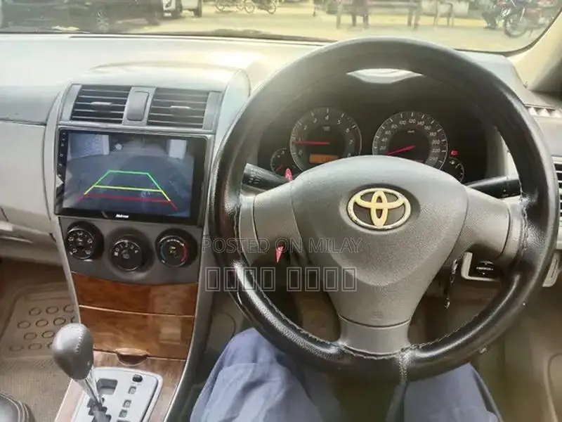 Toyota Corolla GLI Sedan - Well-Maintained Reliable Compact Car