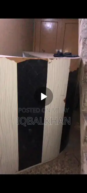 Photo - Wooden L-Shaped Counter for Retail Shops