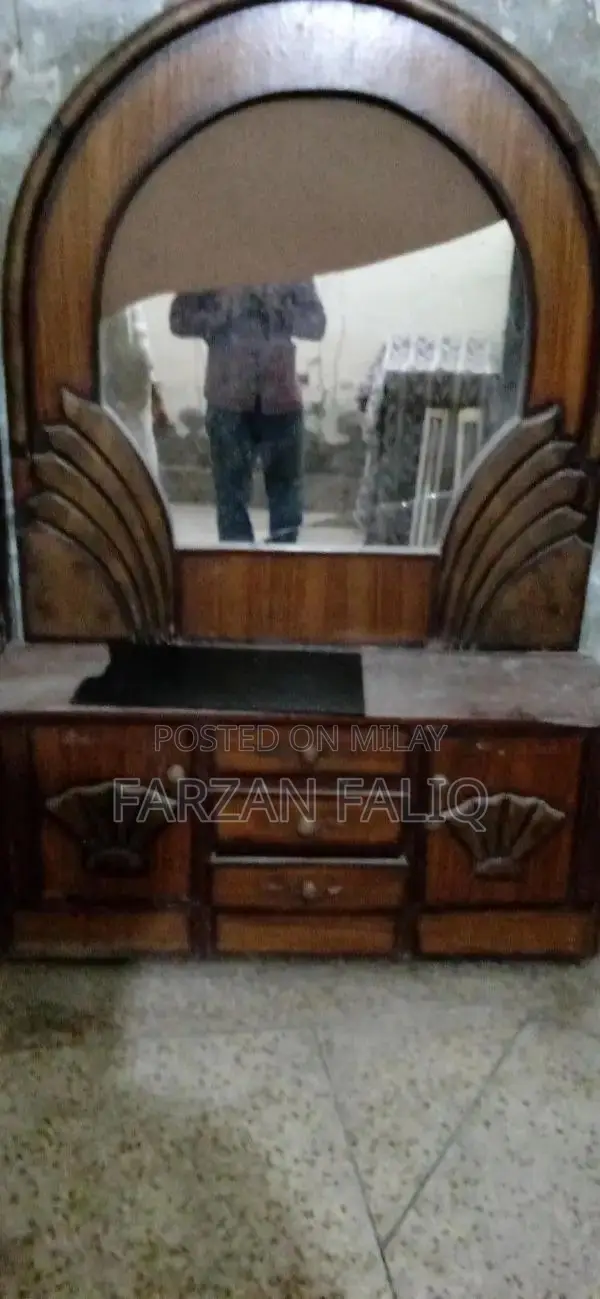 Wooden Dressing Table with Mirror - Elegant Furniture Piece