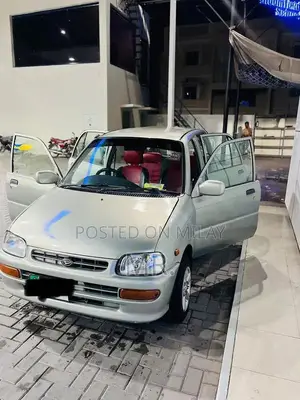 2008 Coure Model Car - Well-Maintained Compact Vehicle