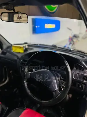 2008 Coure Model Car - Well-Maintained Compact Vehicle