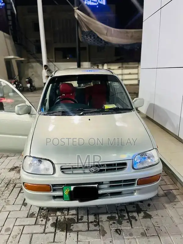 2008 Coure Model Car - Well-Maintained Compact Vehicle