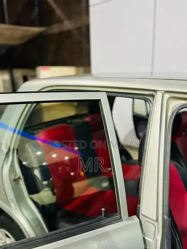 2008 Coure Model Car - Well-Maintained Compact Vehicle