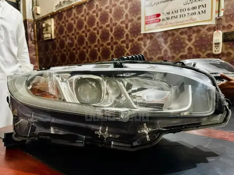 2018 Honda Civic Sedan - Low Mileage, Pristine Condition