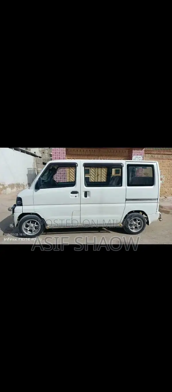 2010-2014 Nissan Clipper: Well-Maintained Family Sedan, Low Mileage, R