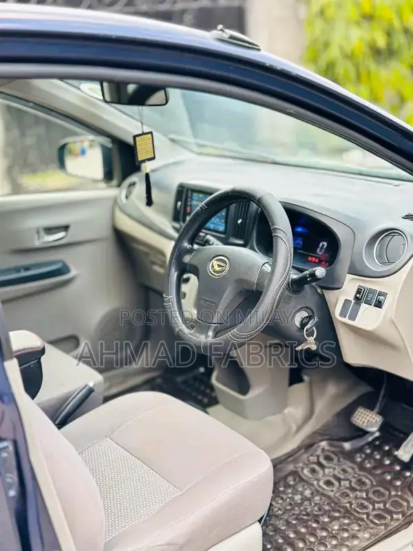 2014 Daihatsu Mira e:s Compact City Car