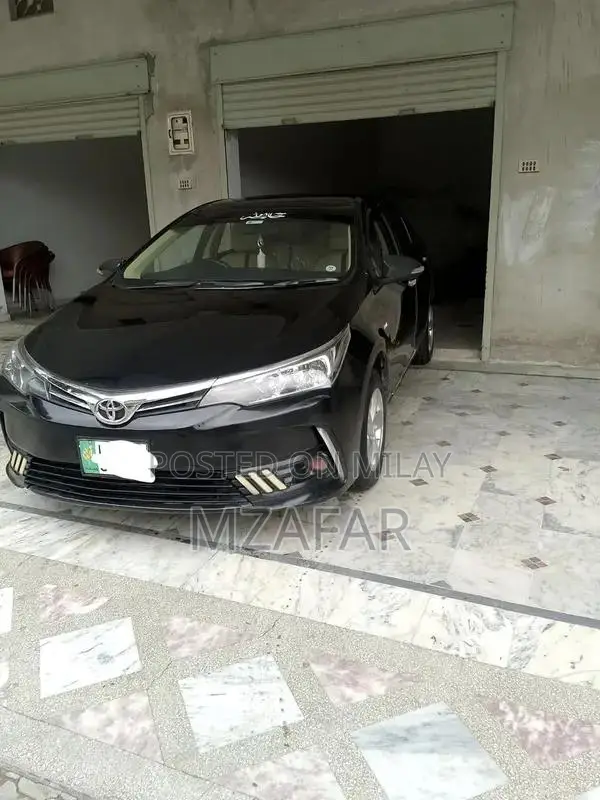 Toyota Corolla XLI Sedan - Well-Maintained Reliable Vehicle