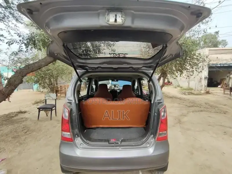 Suzuki Wagon R VXL Hatchback - Well Maintained First Owner Vehicle