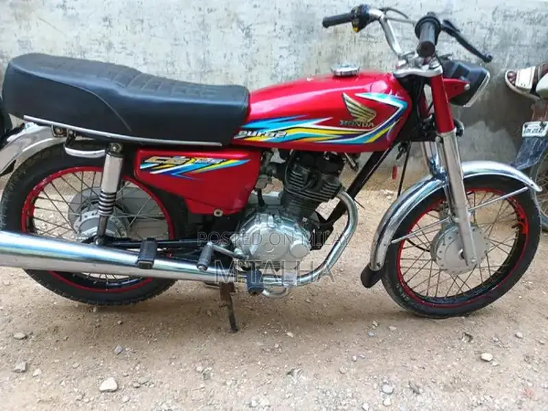 Honda 125cc Motorcycle 2018 - Red Edition