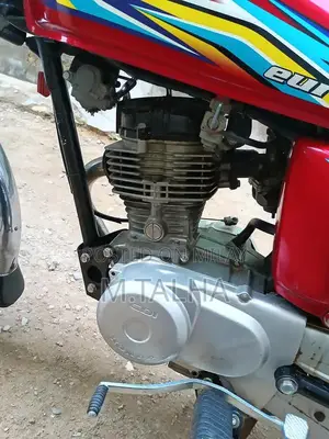 Honda 125cc Motorcycle 2018 - Red Edition