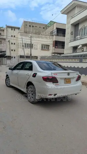 Toyota Corolla GLI 1.3 Sedan - Clean 2009 Model