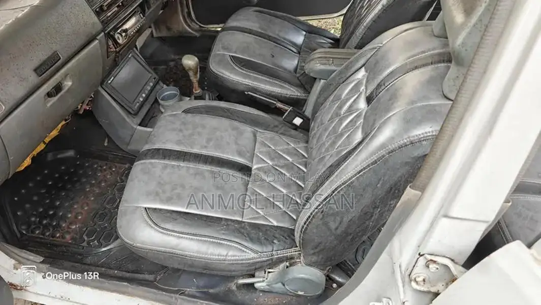 Suzuki Khyber Sedan - Classic 1993 Imported Car