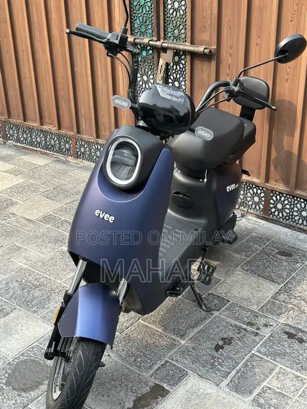 Evee Sonic Electric Scooty - Urban Commute Solution