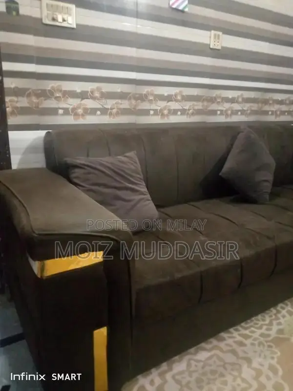 L-Shaped Dark Chocolate Brown 7-Seater Sectional Sofa with Cushions