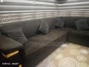 L-Shaped Dark Chocolate Brown 7-Seater Sectional Sofa with Cushions