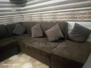 L-Shaped Dark Chocolate Brown 7-Seater Sectional Sofa with Cushions