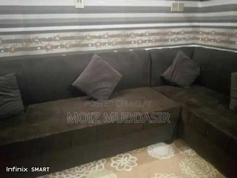 L-Shaped Dark Chocolate Brown 7-Seater Sectional Sofa with Cushions