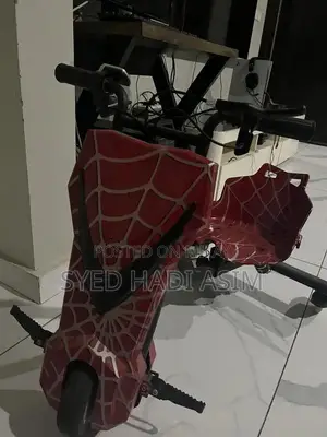 Photo - Spider-Man Electric Drifting Three-Wheel Scooter