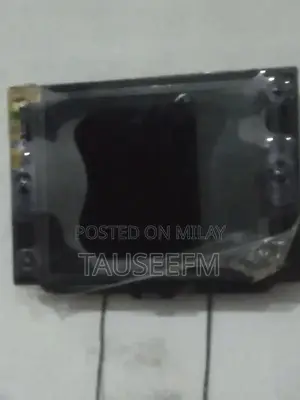 22-Inch LCD Monitor - Like New Condition