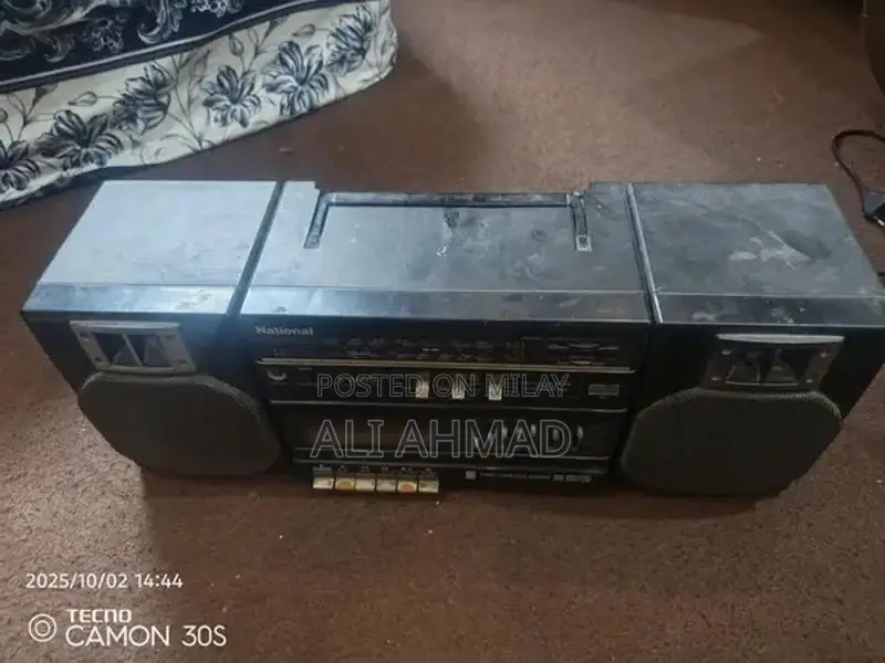 Antique piece National  radio Rx-CS700