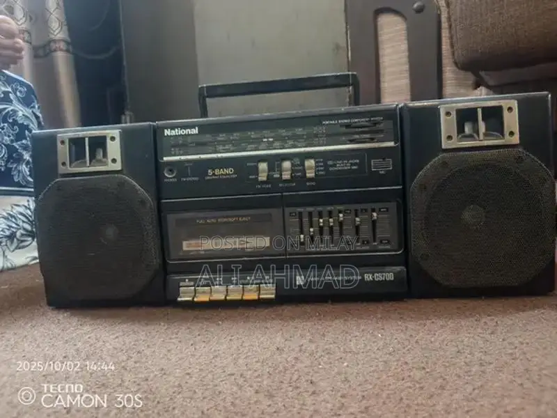 Antique piece National  radio Rx-CS700