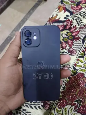 Apple iPhone 12 64GB Smartphone in Excellent Condition