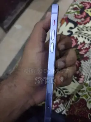 Apple iPhone 12 64GB Smartphone in Excellent Condition