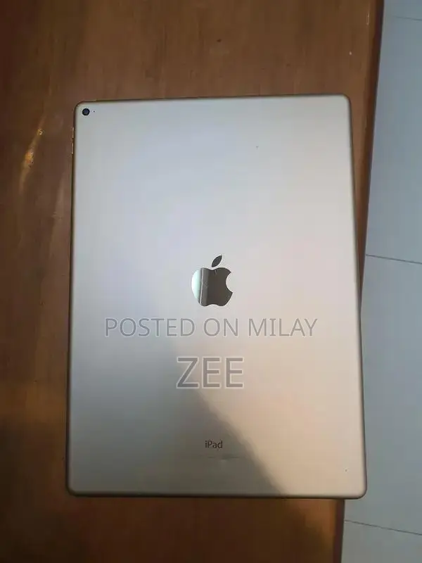 iPad Pro 12.9 Inch 128GB Tablet - Pristine Condition