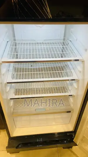 Photo - Kenwood Large Capacity Refrigerator - Clean and Well-Maintained