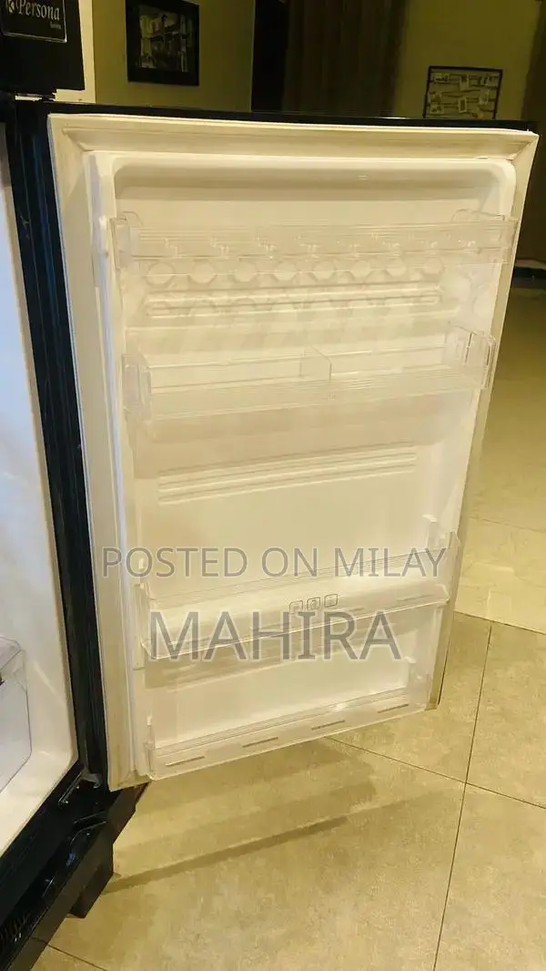 Kenwood Large Capacity Refrigerator - Clean and Well-Maintained