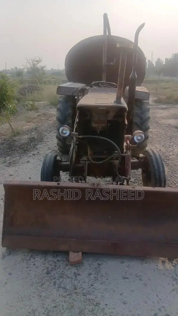 Vintage Fiat 1981 Agricultural Tractor - Classic Farm Machinery