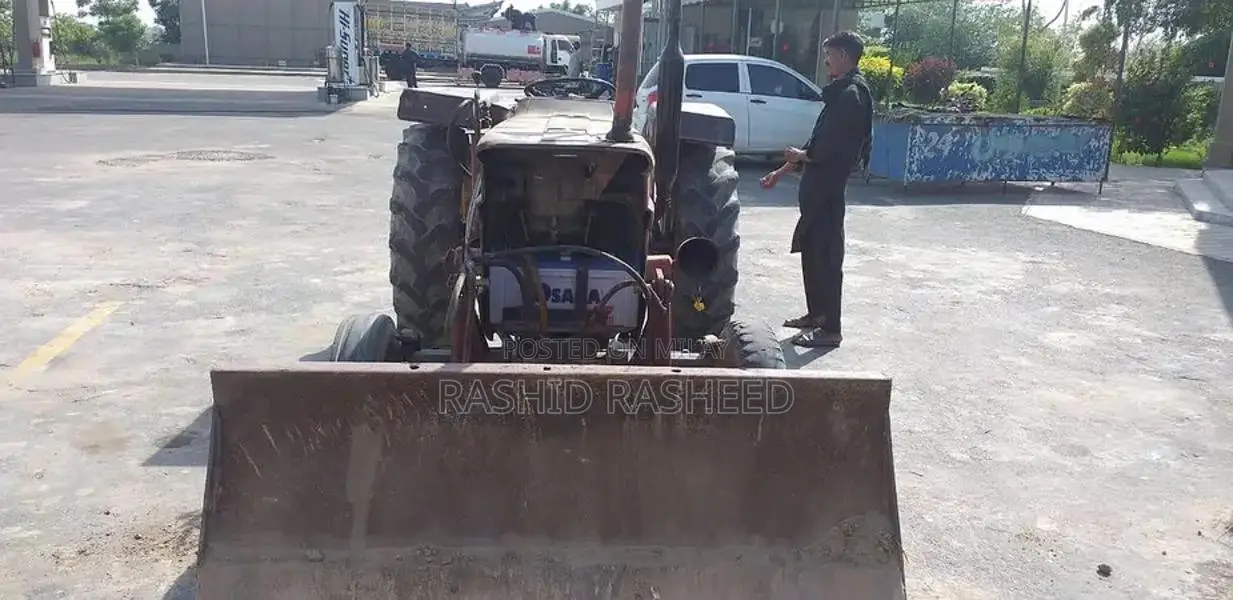 Vintage Fiat 1981 Agricultural Tractor - Classic Farm Machinery