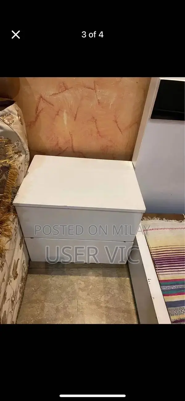 Bedroom Furniture Set with Side Tables and Dresser