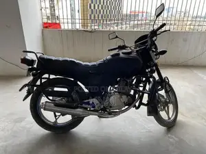 Suzuki GS 150 Special Edition Motorcycle 2021